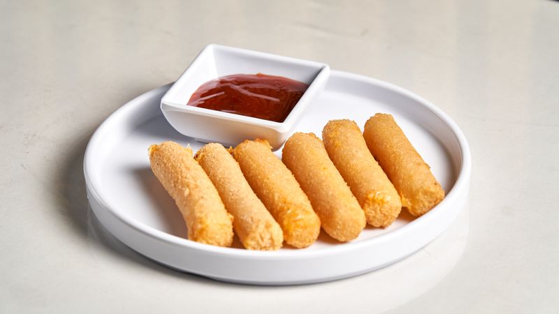 Mozzarella sticks Dewey's Columbus